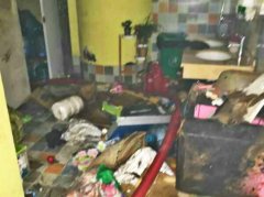 线路老化引起大火 培训机构被烧得满目狼藉