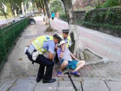 “秋老虎”肆虐 古稀老人偷偷出门被晒晕