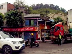 男子酒后驾40吨重型货车被查：昨晚喝的，不是今天