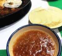 热天吃火锅怕烫咋办？重庆一火锅店现“冰油碟”